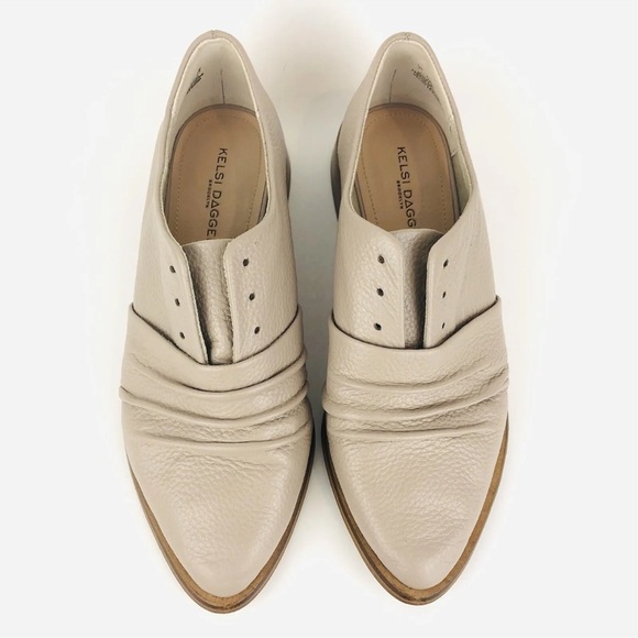 ANTHROPOLOGIE ⭐️ KELSI DAGGER  flats - Picture 1 of 7